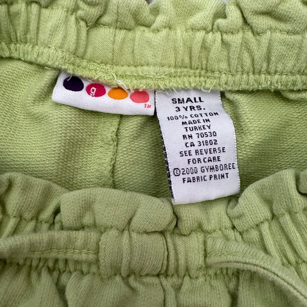 Y2K Gymboree Knit Shorts in Light Green Size Small 3 Years
